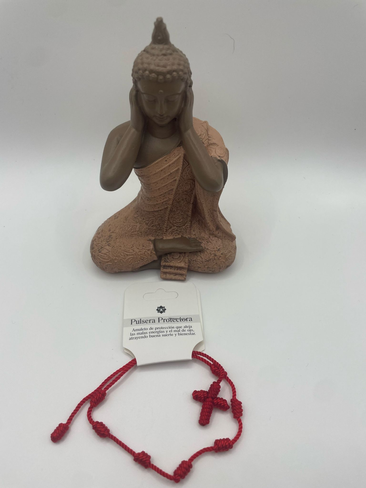 Pulsera Protectora Roja con Cruz de Hilo Ajustable